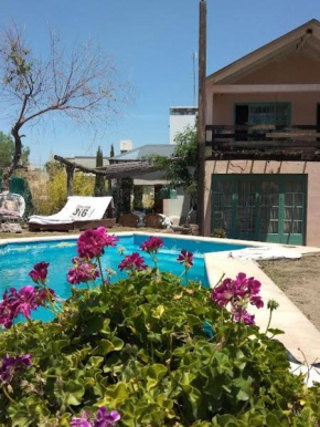 Casa con piscina a 5 minutos del centro